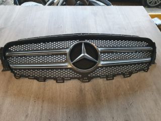 bontott MERCEDES-BENZ E-CLASS Hűtőrács