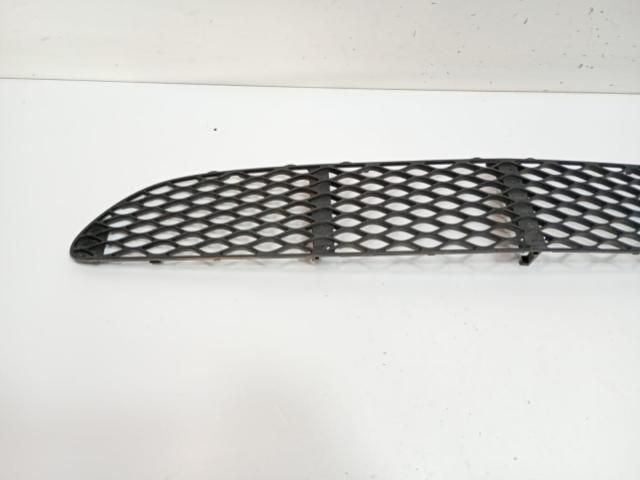 bontott MERCEDES-BENZ E-CLASS Hűtőrács