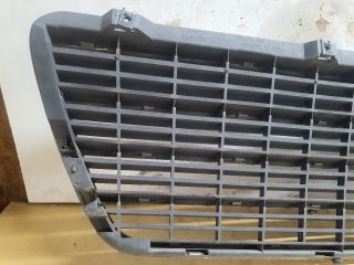 bontott MERCEDES-BENZ E-CLASS Hűtőrács