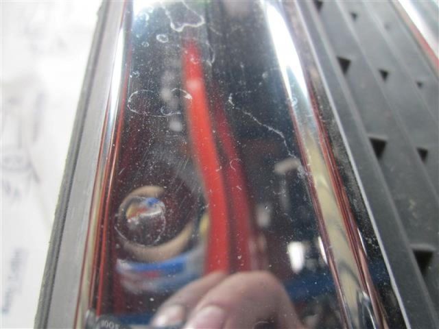 bontott MERCEDES-BENZ E-CLASS Hűtőrács