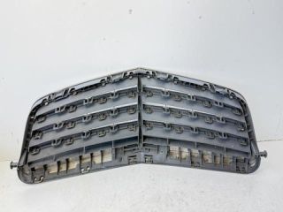 bontott MERCEDES-BENZ E-CLASS Hűtőrács