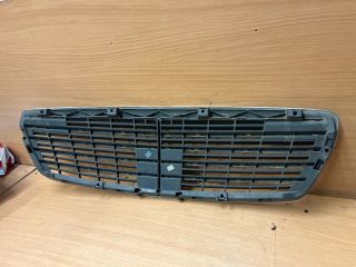 bontott MERCEDES-BENZ E-CLASS Hűtőrács