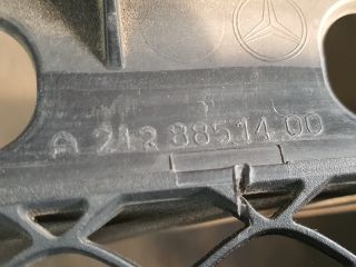 bontott MERCEDES-BENZ E-CLASS Hűtőrács