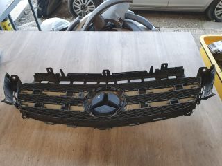 bontott MERCEDES-BENZ E-CLASS Hűtőrács