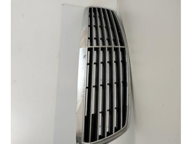 bontott MERCEDES-BENZ E-CLASS Hűtőrács