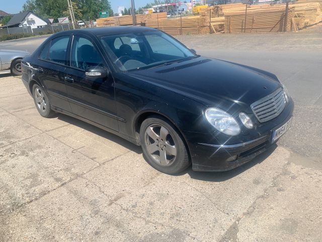 bontott MERCEDES-BENZ E-CLASS Intercooler Tartó