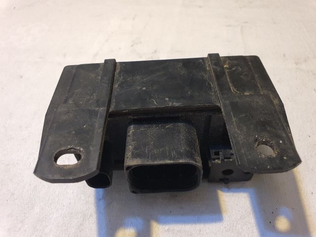 bontott MERCEDES-BENZ E-CLASS Izzító Relé