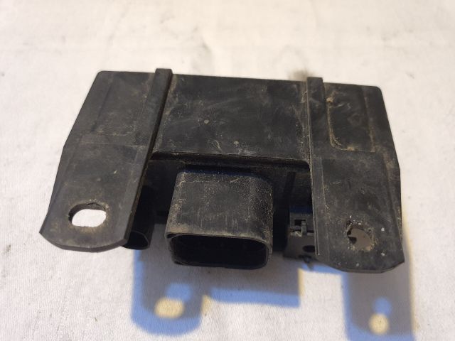 bontott MERCEDES-BENZ E-CLASS Izzító Relé