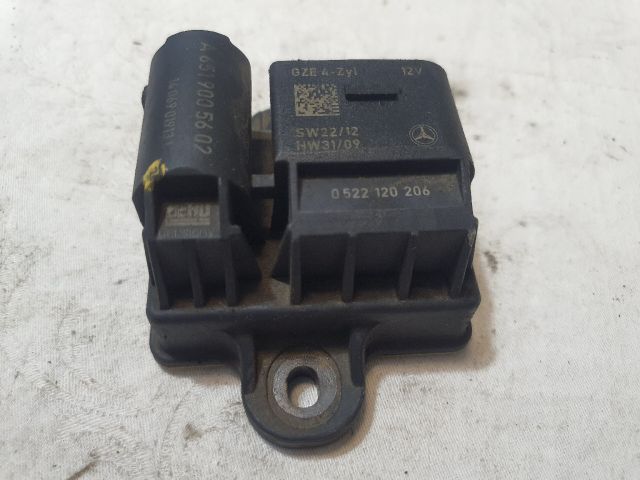 bontott MERCEDES-BENZ E-CLASS Izzító Relé