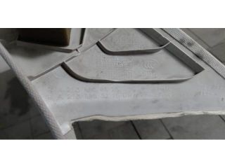 bontott MERCEDES-BENZ E-CLASS Jobb A Oszlop Burkolat