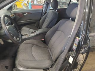 bontott MERCEDES-BENZ E-CLASS Jobb A Oszlop Burkolat