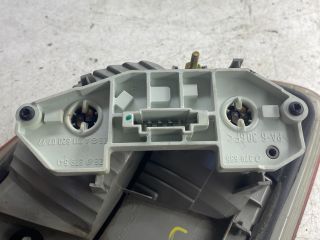 bontott MERCEDES-BENZ E-CLASS Jobb Belső Hátsó Lámpa