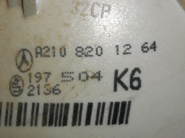 bontott MERCEDES-BENZ E-CLASS Jobb Belső Hátsó Lámpa