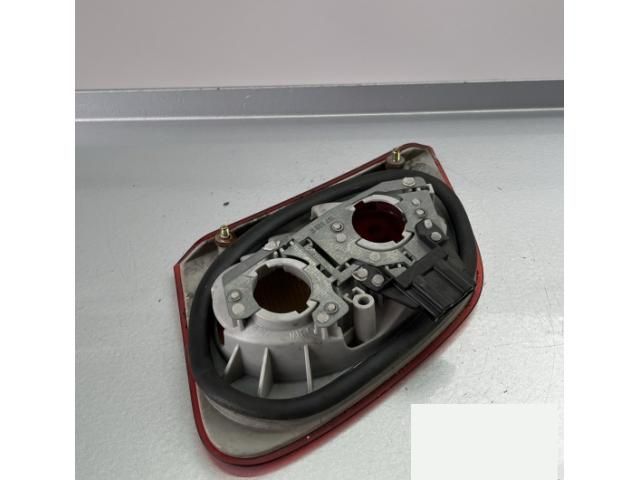 bontott MERCEDES-BENZ E-CLASS Jobb Belső Hátsó Lámpa