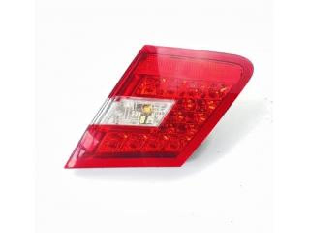 bontott MERCEDES-BENZ E-CLASS Jobb Belső Hátsó Lámpa