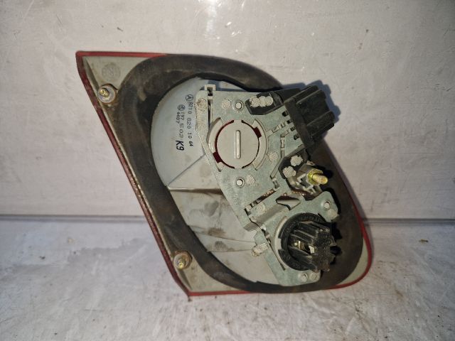 bontott MERCEDES-BENZ E-CLASS Jobb Belső Hátsó Lámpa