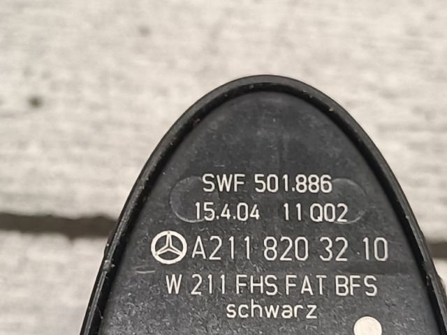 bontott MERCEDES-BENZ E-CLASS Jobb első Ablakemelő Kapcsoló