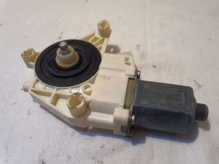 bontott MERCEDES-BENZ E-CLASS Jobb első Ablakemelő Motor