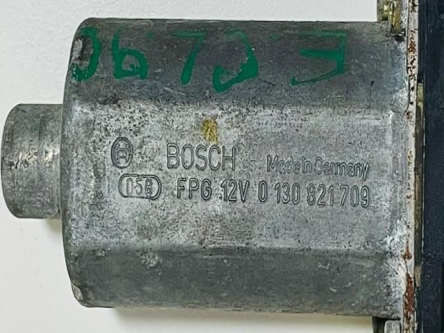 bontott MERCEDES-BENZ E-CLASS Jobb első Ablakemelő Motor