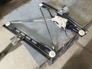 bontott MERCEDES-BENZ E-CLASS Jobb első Ablakemelő Szerkezet (Elektromos)