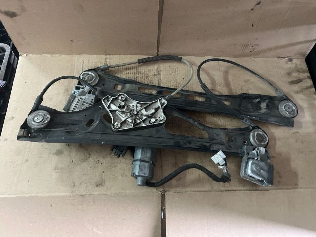 bontott MERCEDES-BENZ E-CLASS Jobb első Ablakemelő Szerkezet (Elektromos)