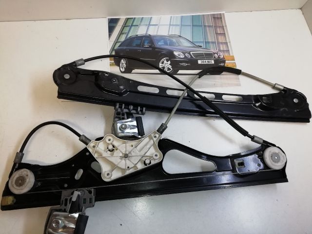 bontott MERCEDES-BENZ E-CLASS Jobb első Ablakemelő Szerkezet (Elektromos)