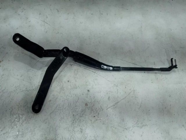 bontott MERCEDES-BENZ E-CLASS Jobb első Ablaktörlő Kar