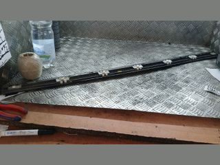 bontott MERCEDES-BENZ E-CLASS Jobb első Ajtó Díszléc