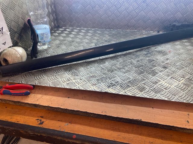 bontott MERCEDES-BENZ E-CLASS Jobb első Ajtó Díszléc