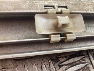 bontott MERCEDES-BENZ E-CLASS Jobb első Ajtó Díszléc