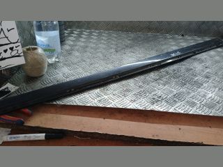 bontott MERCEDES-BENZ E-CLASS Jobb első Ajtó Díszléc