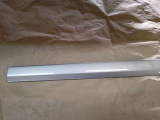 bontott MERCEDES-BENZ E-CLASS Jobb első Ajtó Díszléc