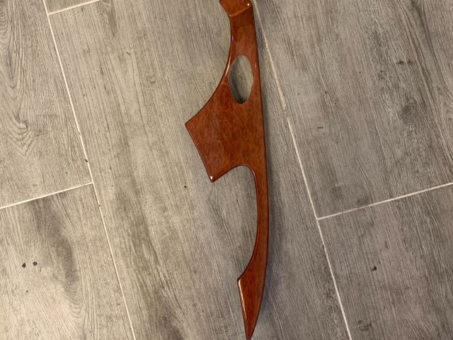 bontott MERCEDES-BENZ E-CLASS Jobb első Ajtó Kárpit Díszléc