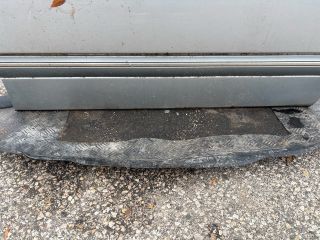 bontott MERCEDES-BENZ E-CLASS Jobb első Ajtó (Részeivel)