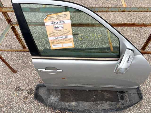 bontott MERCEDES-BENZ E-CLASS Jobb első Ajtó (Részeivel)