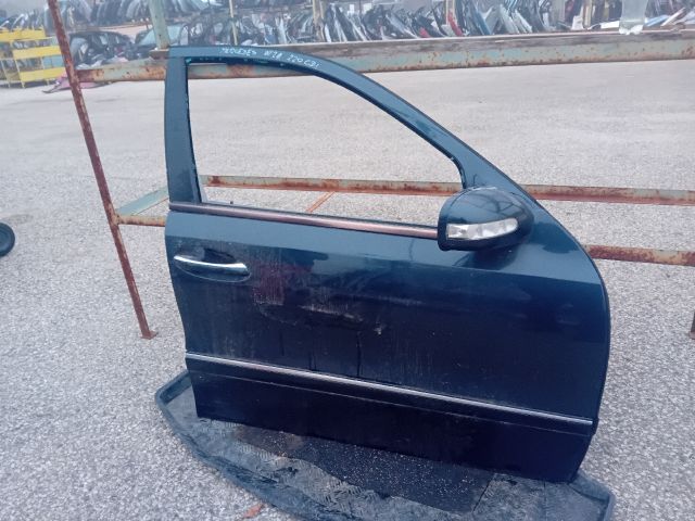 bontott MERCEDES-BENZ E-CLASS Jobb első Ajtó (Részeivel)