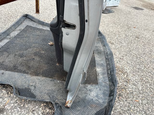 bontott MERCEDES-BENZ E-CLASS Jobb első Ajtó (Részeivel)