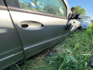 bontott MERCEDES-BENZ E-CLASS Jobb első Ajtó (Üres lemez)