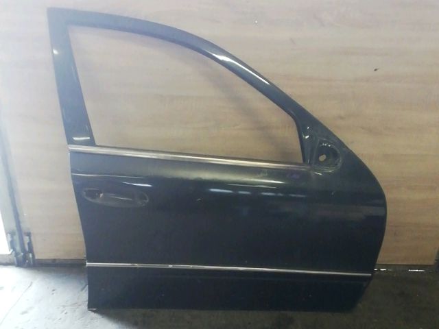 bontott MERCEDES-BENZ E-CLASS Jobb első Ajtó (Üres lemez)