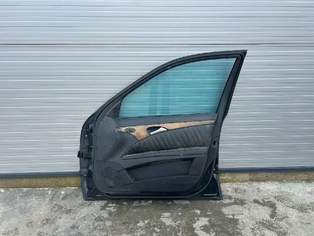 bontott MERCEDES-BENZ E-CLASS Jobb első Ajtó (Üres lemez)