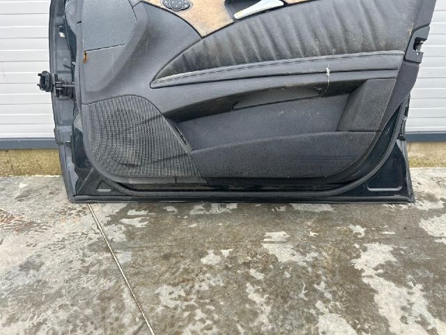 bontott MERCEDES-BENZ E-CLASS Jobb első Ajtó (Üres lemez)