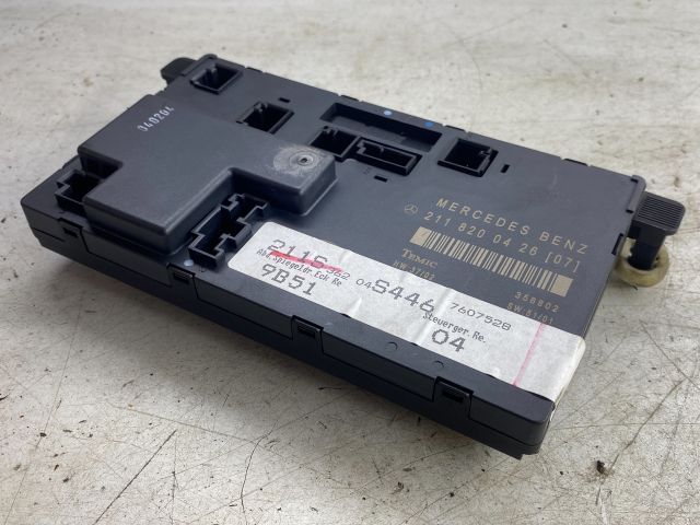 bontott MERCEDES-BENZ E-CLASS Jobb első Ajtó Vezérlőegység
