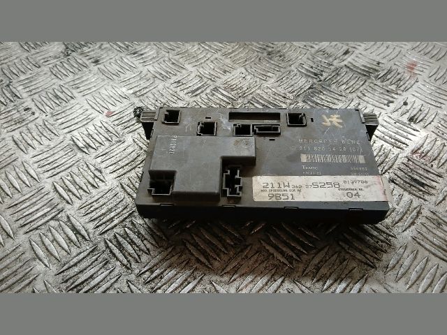 bontott MERCEDES-BENZ E-CLASS Jobb első Ajtó Vezérlőegység