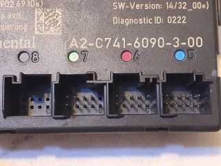 bontott MERCEDES-BENZ E-CLASS Jobb első Ajtó Vezérlőegység