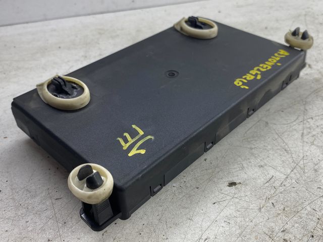 bontott MERCEDES-BENZ E-CLASS Jobb első Ajtó Vezérlőegység