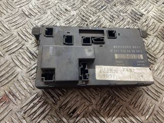 bontott MERCEDES-BENZ E-CLASS Jobb első Ajtó Vezérlőegység