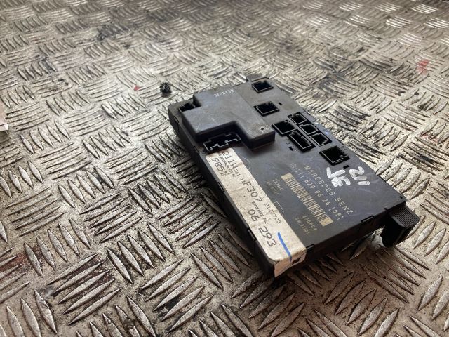 bontott MERCEDES-BENZ E-CLASS Jobb első Ajtó Vezérlőegység