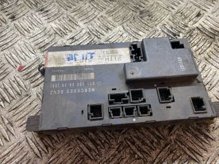 bontott MERCEDES-BENZ E-CLASS Jobb első Ajtó Vezérlőegység