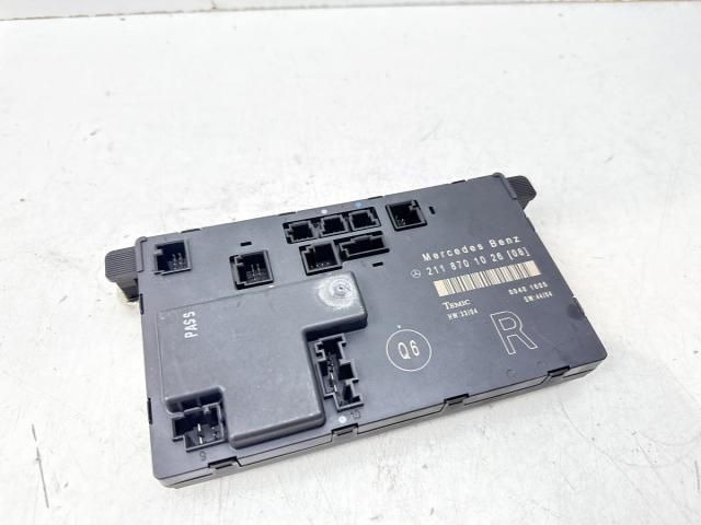 bontott MERCEDES-BENZ E-CLASS Jobb első Ajtó Vezérlőegység