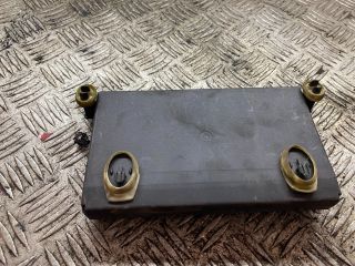 bontott MERCEDES-BENZ E-CLASS Jobb első Ajtó Vezérlőegység